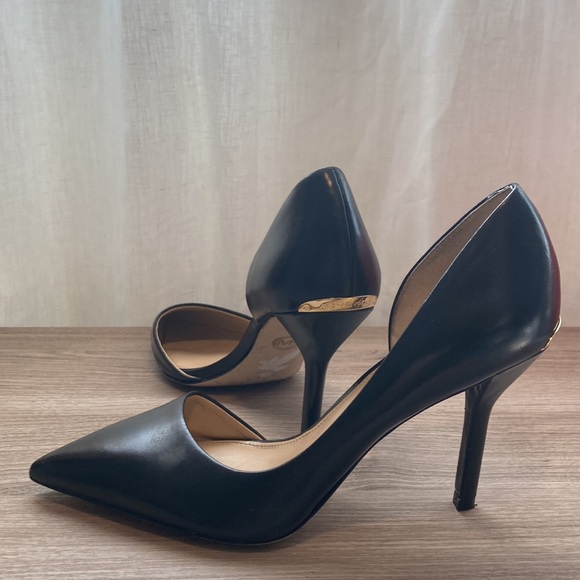 Michael Michael Kors stiletto heels gold logo 8 - Picture 12 of 16